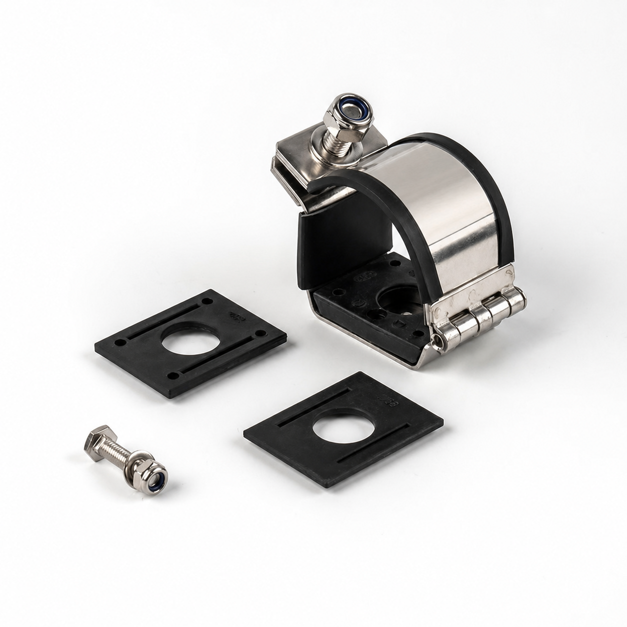 T-3035 Low Smoke Trefoil Cable Cleats for 30-35mm Cable With M8 Bolt