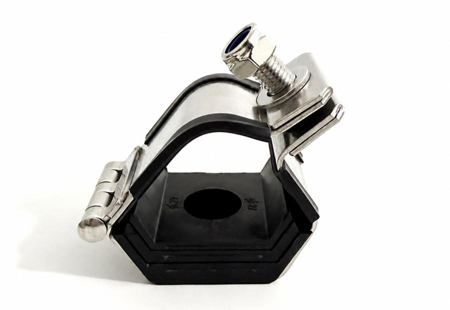 Professional 23-28mm Multicore Trefoil Quad Cable Cleats for Data Centers